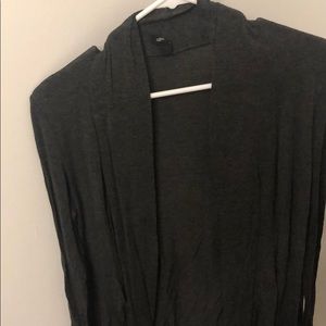 Long sleeve gray cardigan